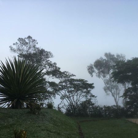 Hotel Estalagem Usina Velha Passa Quatro Exterior foto